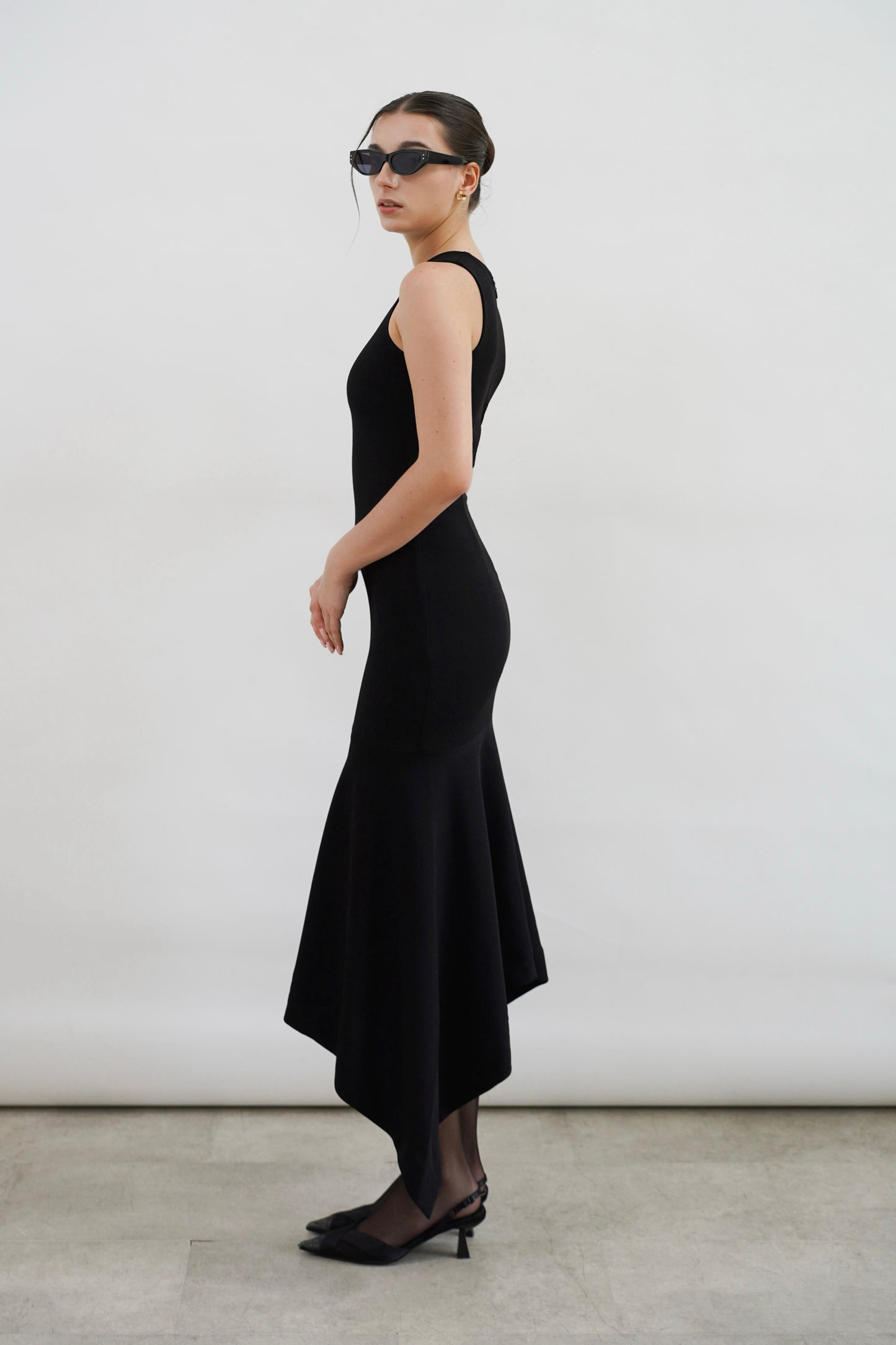 GIULLE - Flow Midi Dress in Black