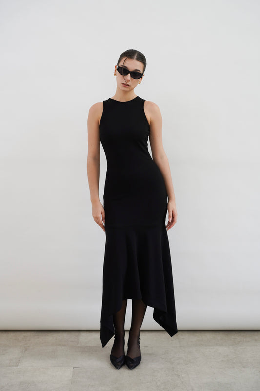 GIULLE - Flow Midi Dress in Black