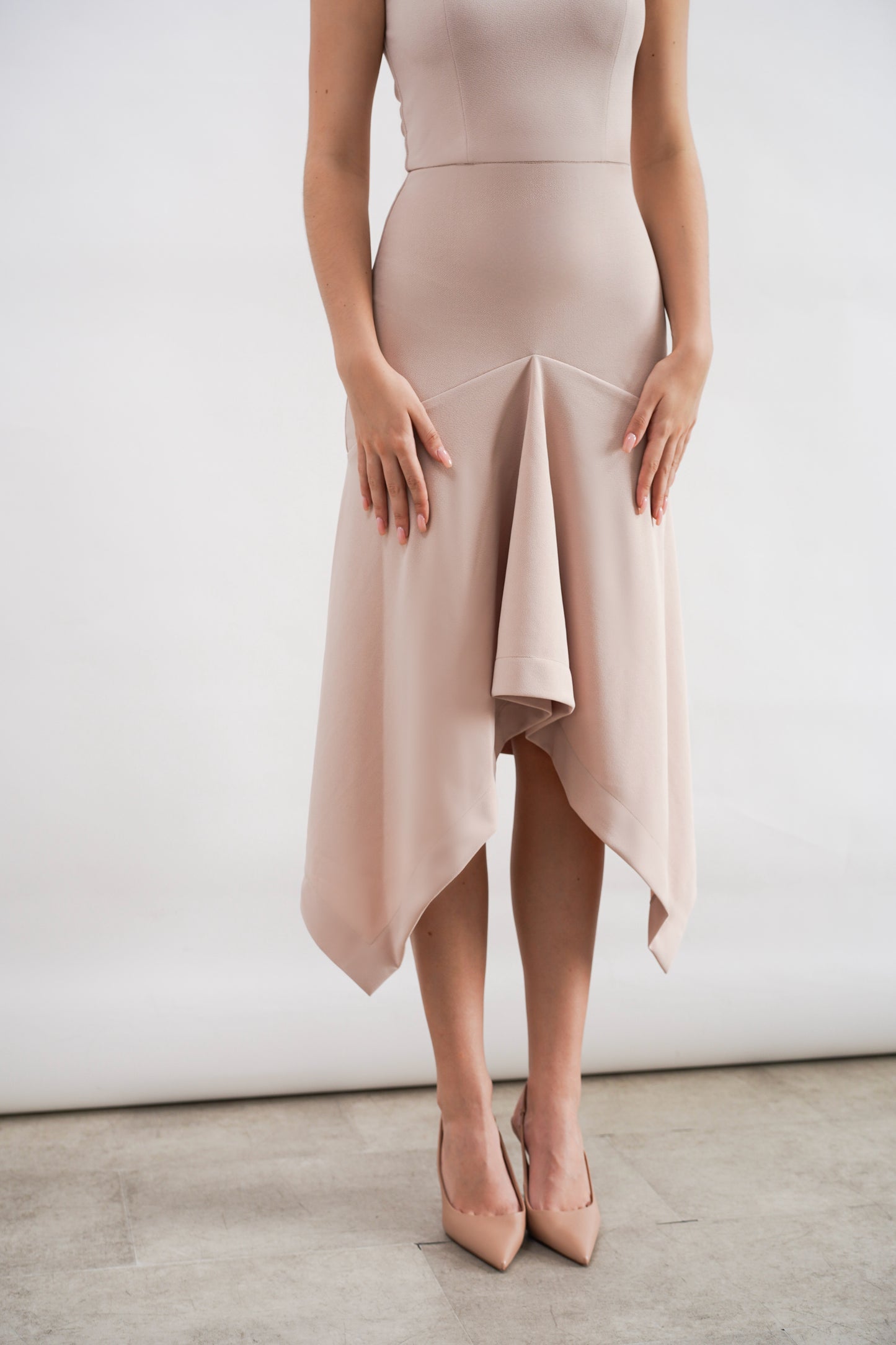 GIULLE - Allure Fitted Midi Dress in Nude